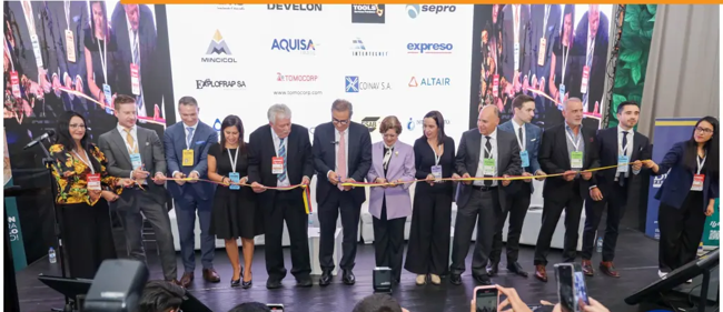 ¡Expominas-2024-Una-Inauguracion-Triunfal-que-Marca-el-Futuro-de-la-Mineria-Responsable_BOX-POST.png ¡Expominas-2024-Una-Inauguracion-Triunfal-que-Marca-el-Futuro-de-la-Mineria-Responsable_BOX-POST.png
