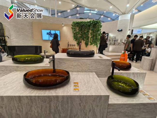 2025年印尼建材展卫浴产品 新天会展拍摄